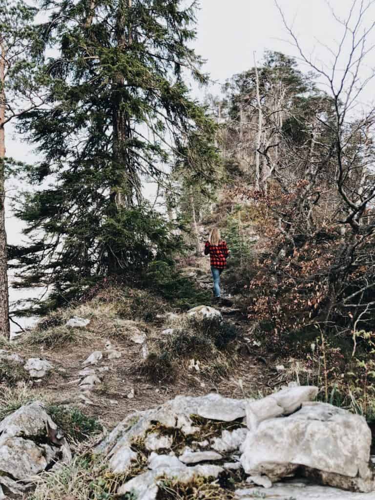 Hiking up Großer Barmstein