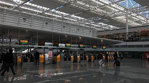 deserted munich airport